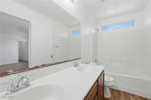 2832 King Michael Avenue, North Las Vegas, NV 89086