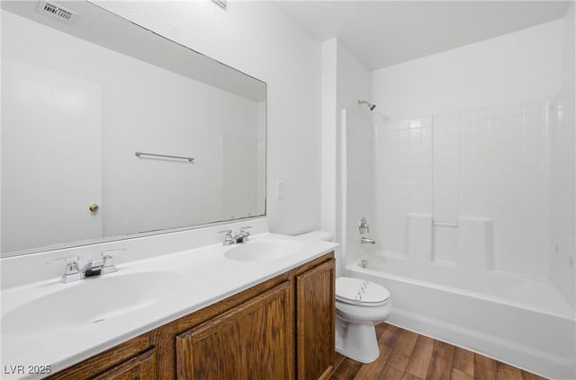 2832 King Michael Avenue, North Las Vegas, NV 89086