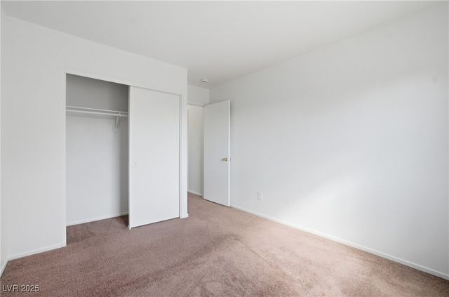 2832 King Michael Avenue, North Las Vegas, NV 89086