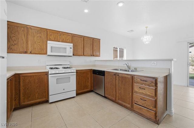 2832 King Michael Avenue, North Las Vegas, NV 89086