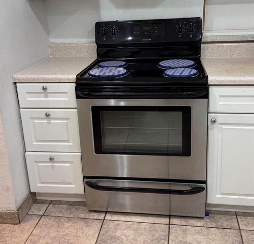 4344 NW 9th Avenue 9-3f, Pompano Beach, FL 33064