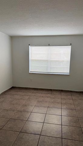 4344 NW 9th Avenue 9-3f, Pompano Beach, FL 33064