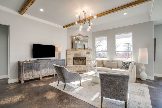 127 Captain Lane, Weatherford, TX 76087