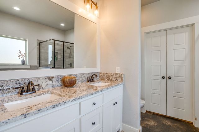 127 Captain Lane, Weatherford, TX 76087