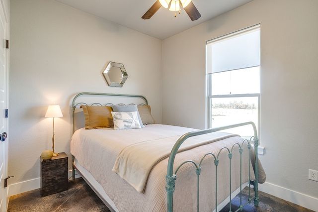 127 Captain Lane, Weatherford, TX 76087