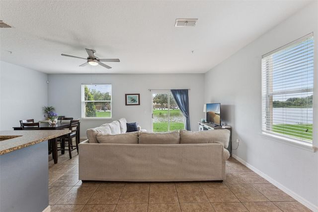 1668 SCARLET OAK LOOP C, Winter Garden, FL 34787