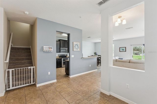 1668 SCARLET OAK LOOP C, Winter Garden, FL 34787