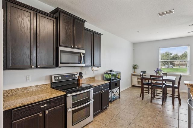 1668 SCARLET OAK LOOP C, Winter Garden, FL 34787
