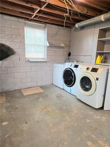 6593 Katie Lane, Morrow, GA 30260