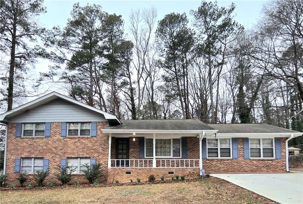 6593 Katie Lane, Morrow, GA 30260