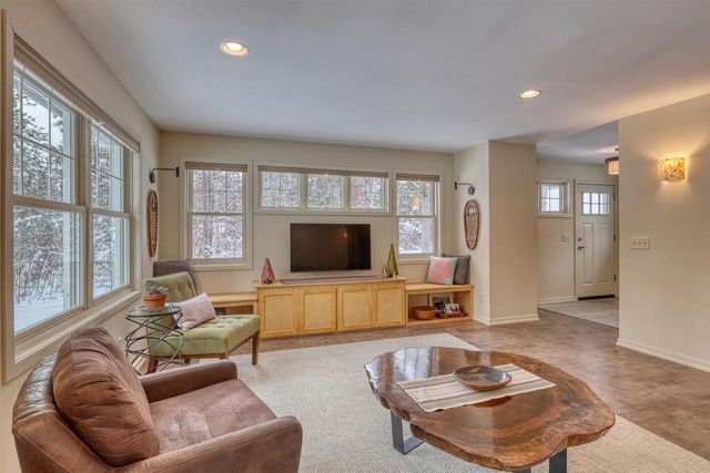 8056 N North Rd, Springbrook, WI 51875