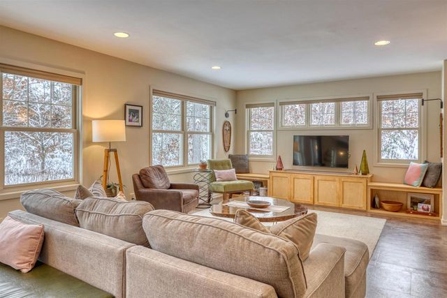 8056 N North Rd, Springbrook, WI 51875