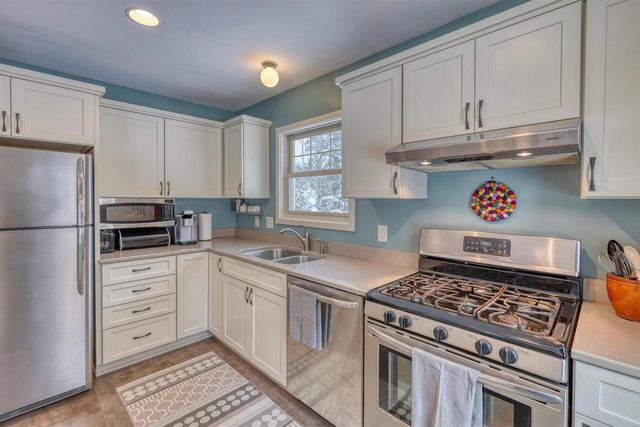 8056 N North Rd, Springbrook, WI 51875