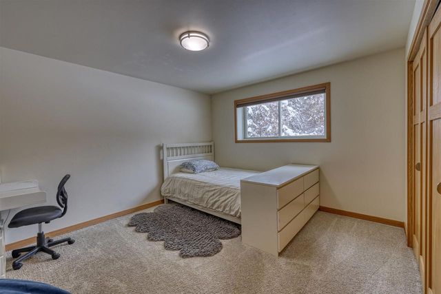 8056 N North Rd, Springbrook, WI 51875