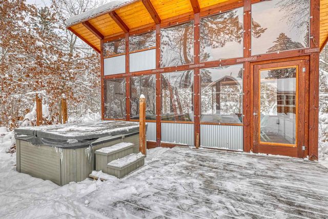 8056 N North Rd, Springbrook, WI 51875