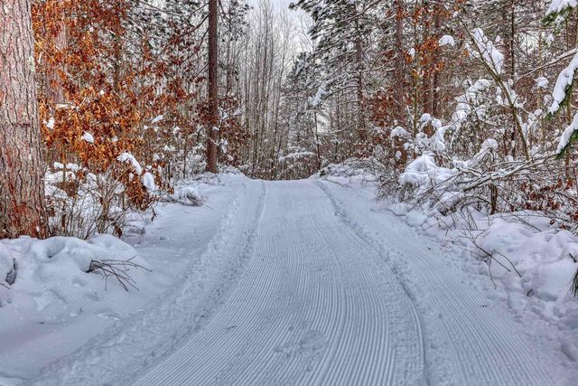 8056 N North Rd, Springbrook, WI 51875