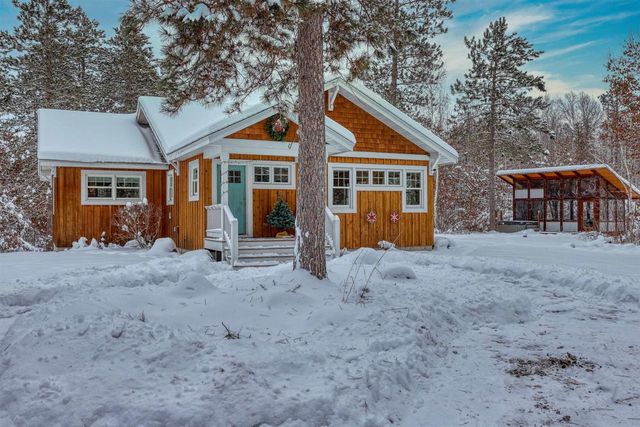 8056 N North Rd, Springbrook, WI 51875