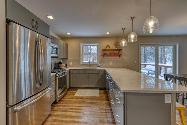 8056 N North Rd, Springbrook, WI 51875