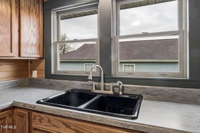 364 Lynn Avenue, Kingsport, TN 37665