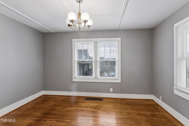 364 Lynn Avenue, Kingsport, TN 37665