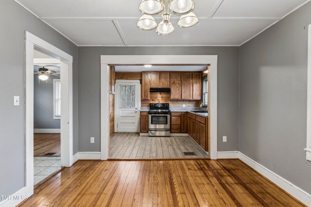 364 Lynn Avenue, Kingsport, TN 37665