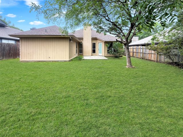 10257 Sunset View Drive, Fort Worth, TX 76108
