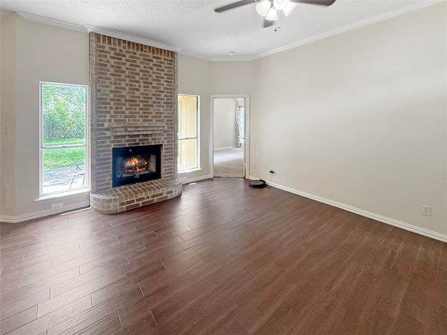 10257 Sunset View Drive, Fort Worth, TX 76108
