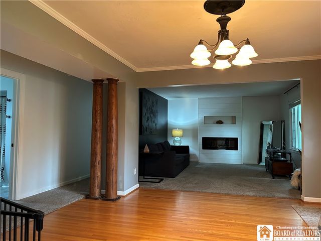 1115 Seneca Creek Road, West Seneca, NY 14224