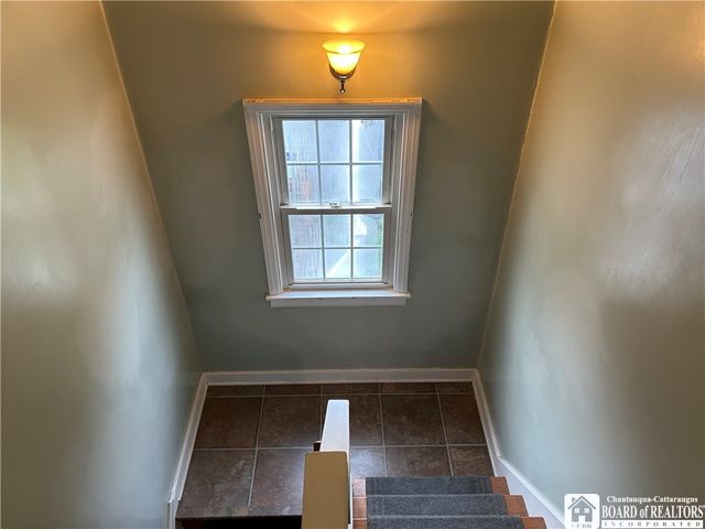 1115 Seneca Creek Road, West Seneca, NY 14224