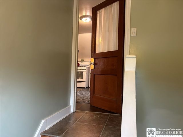 1115 Seneca Creek Road, West Seneca, NY 14224