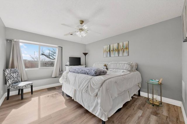 4049 Montreal Loop NE, Rio Rancho, NM 87144