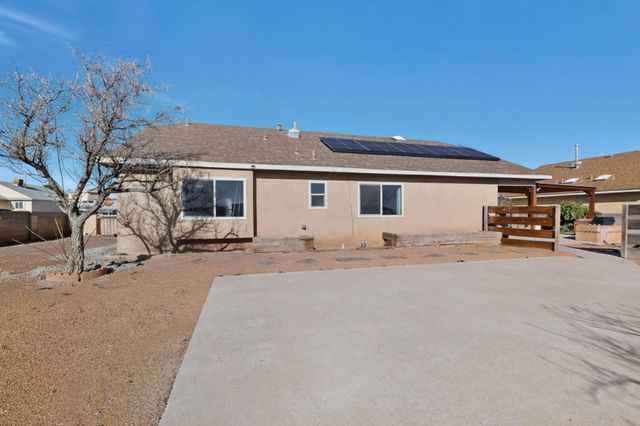 4049 Montreal Loop NE, Rio Rancho, NM 87144