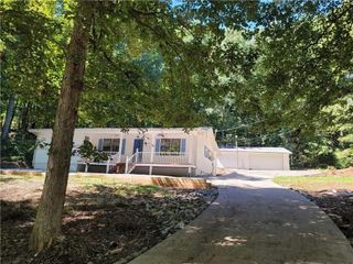 2466 Old Fork Road, Gainesville, GA 30506