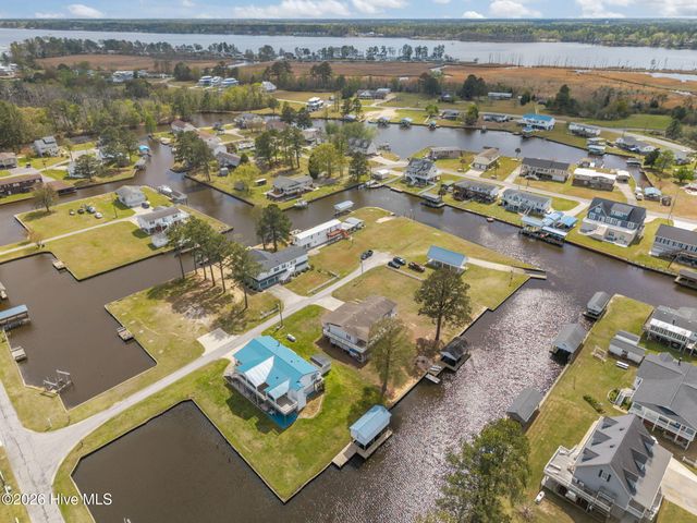 46 Riverview Drive, Chocowinity, NC 27817