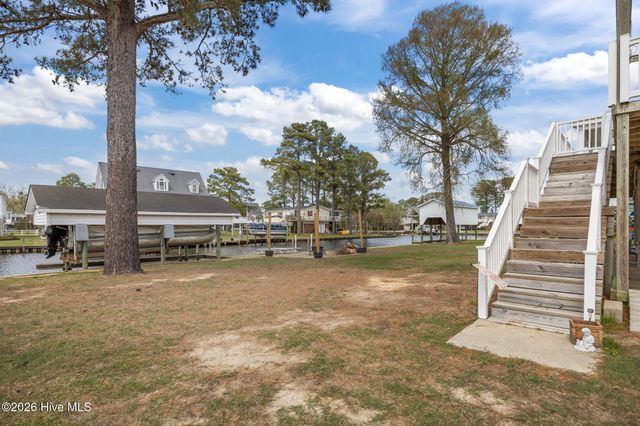 46 Riverview Drive, Chocowinity, NC 27817
