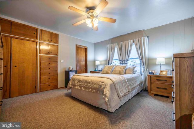 16 DOGWOOD LN, Washington Twp, NJ 07882