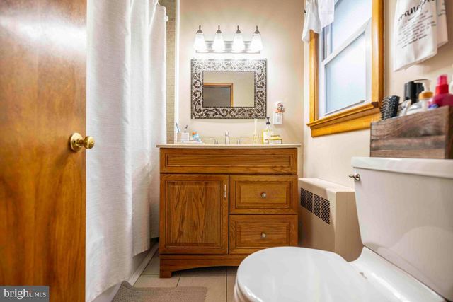 16 DOGWOOD LN, Washington Twp, NJ 07882