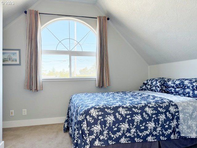 719 12TH Ave, Seaside, OR 97138