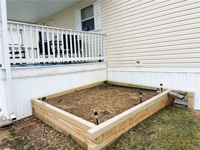 121 Mountain View Drive, Berlin, PA 15530