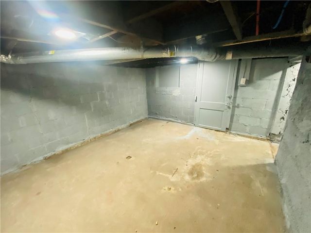 3208 Rowland Avenue, Kansas City, KS 66104