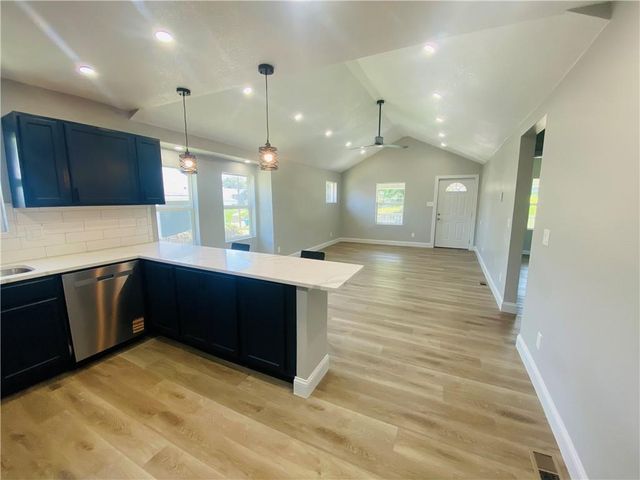 3208 Rowland Avenue, Kansas City, KS 66104