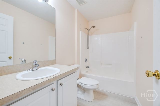 777 King George Boulevard 44, Savannah, GA 31419