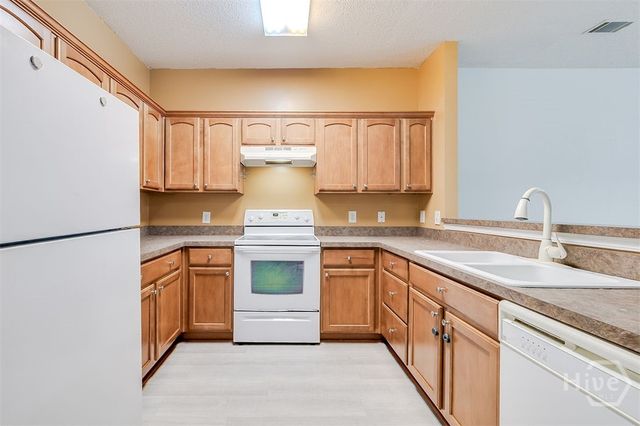 777 King George Boulevard 44, Savannah, GA 31419