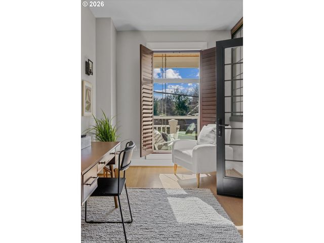 717 Ne BEECH St, Portland, OR 97212