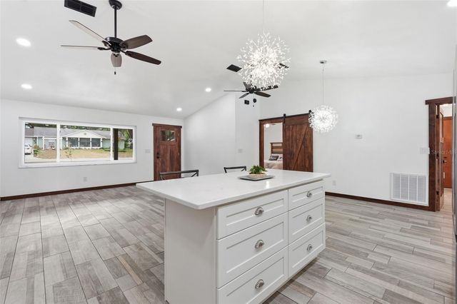 39825 SUNBURST DRIVE, Dade City, FL 33525