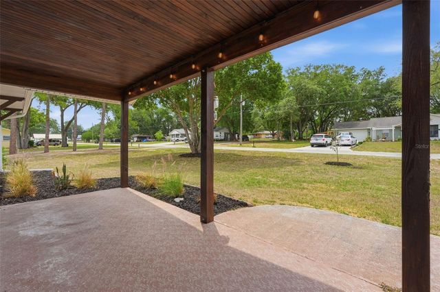 39825 SUNBURST DRIVE, Dade City, FL 33525