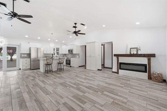 39825 SUNBURST DRIVE, Dade City, FL 33525