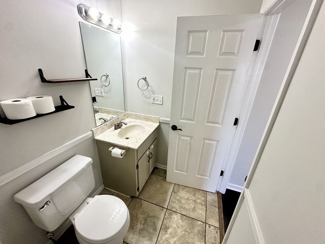 218 Cumberland Cove Dr, Carthage, TN 37030