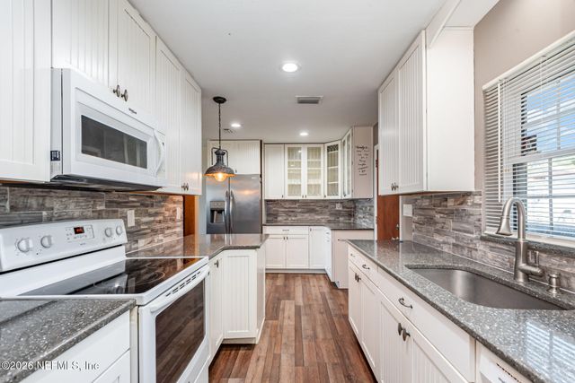 404 GRAND RONDO E, Crescent City, FL 32112