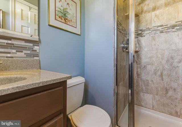 15 TATTERSALL DR, West Deptford, NJ 08051